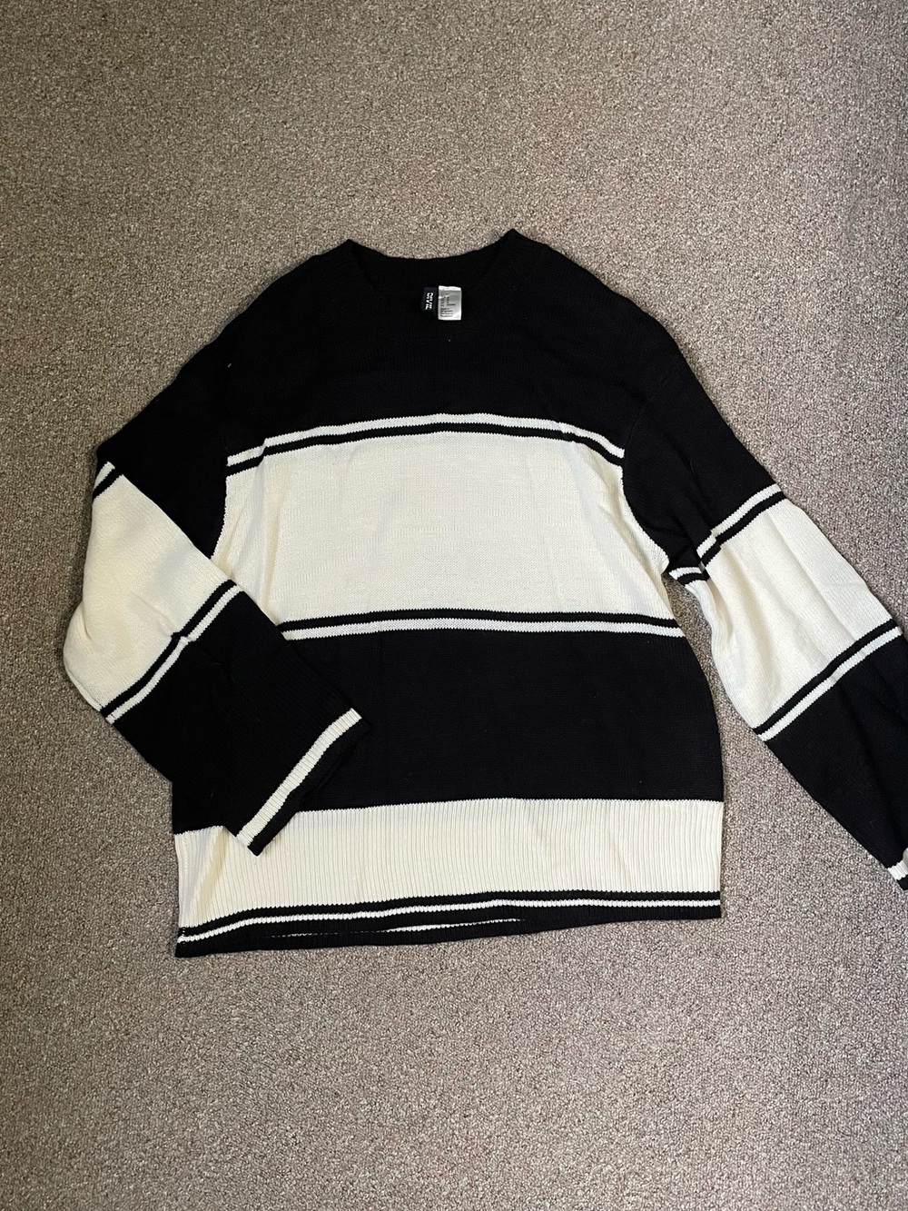 H&M Black and White Striped Crewneck Sweater